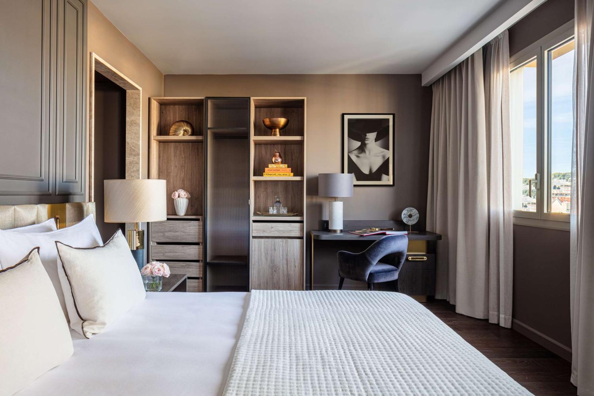 Plaza Hotel