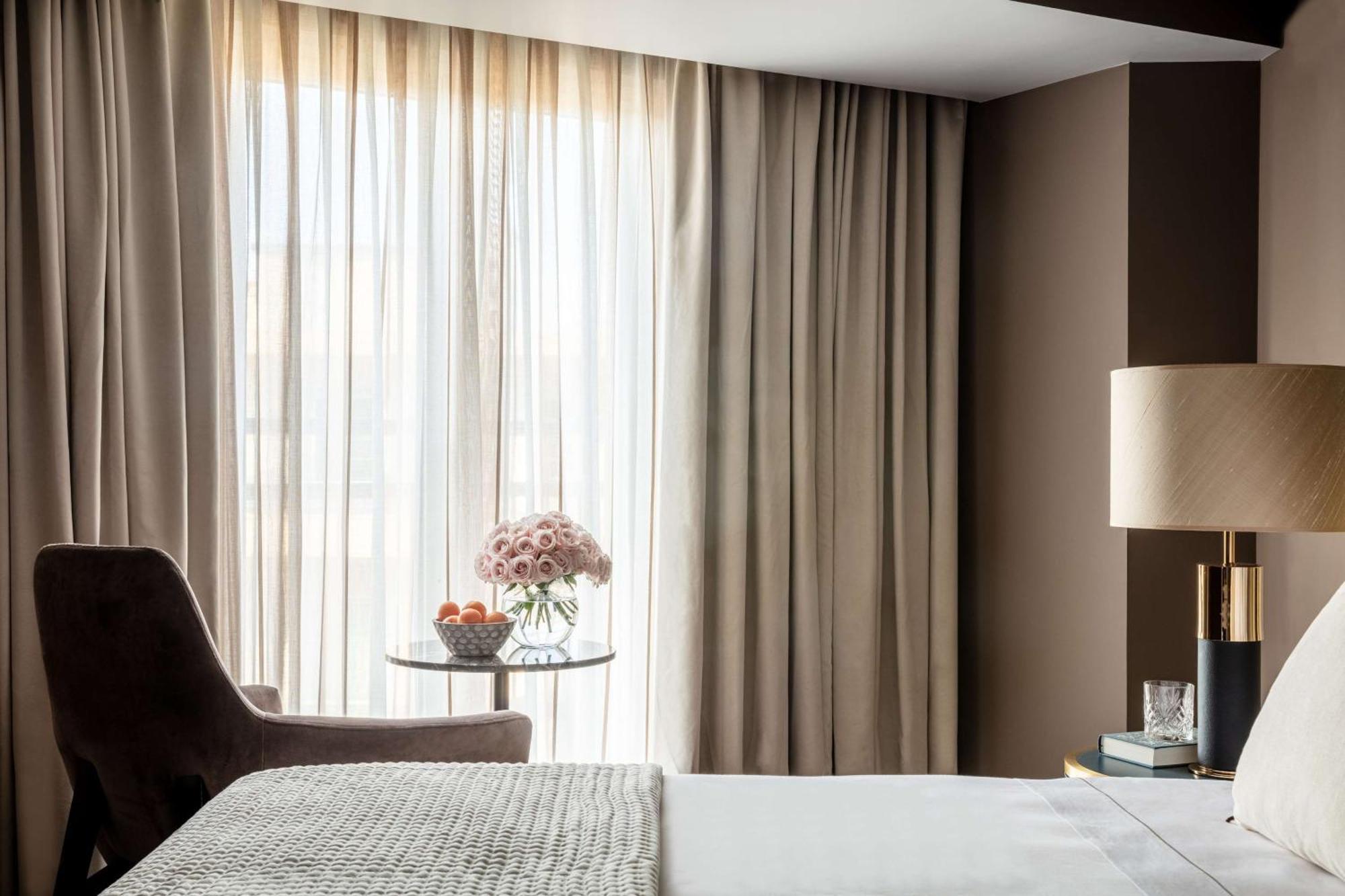 Hotel Anantara Plaza - A Leading Of The World 5*