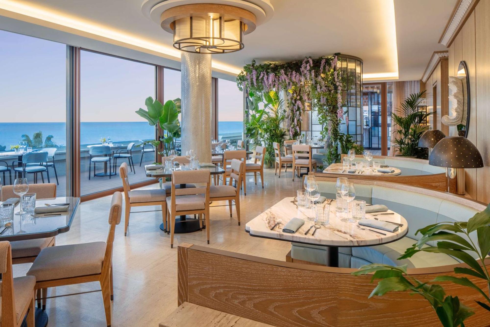 Anantara Plaza - A Leading Of The World 5* Nizza